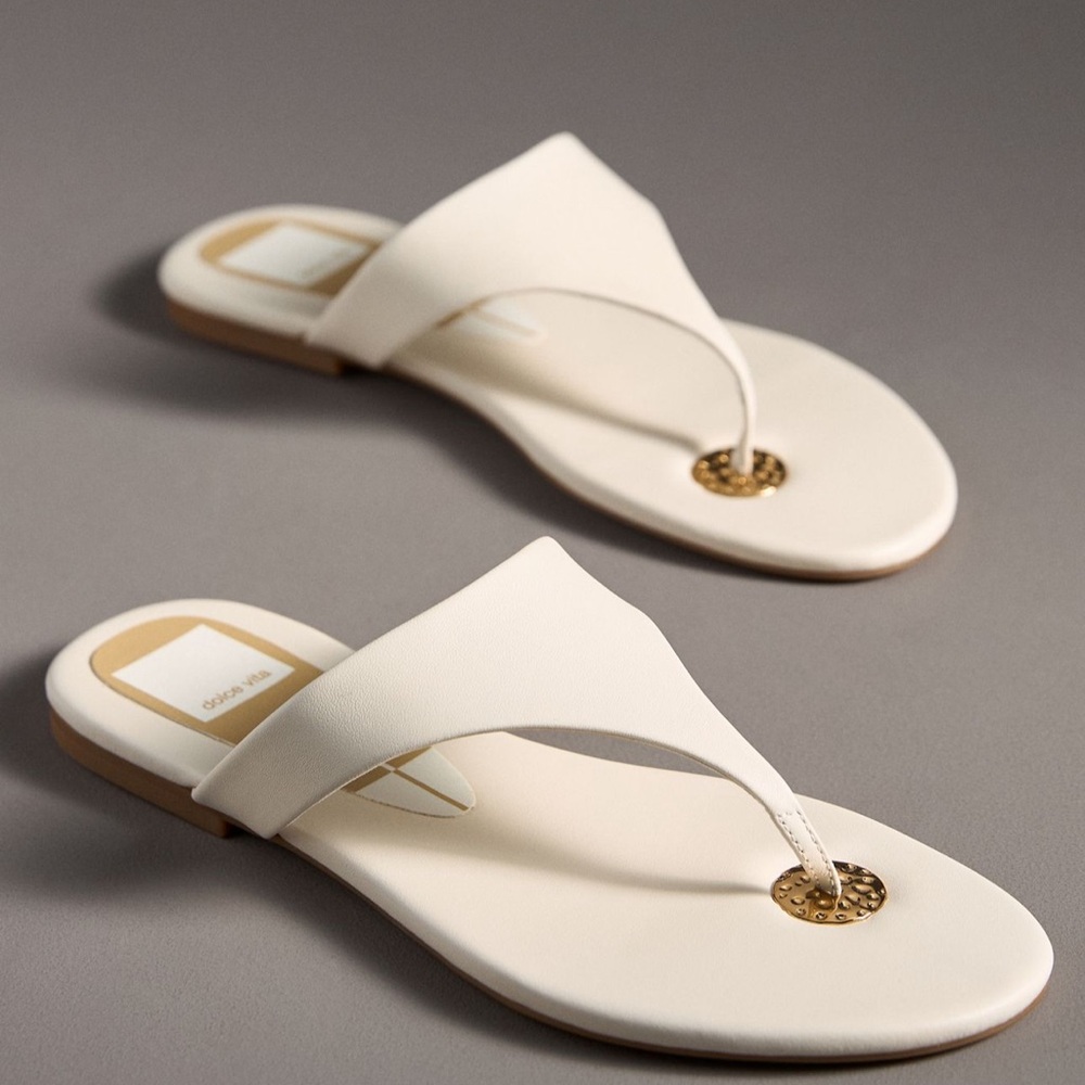 Dolce Vita Women's White Thong Sandals